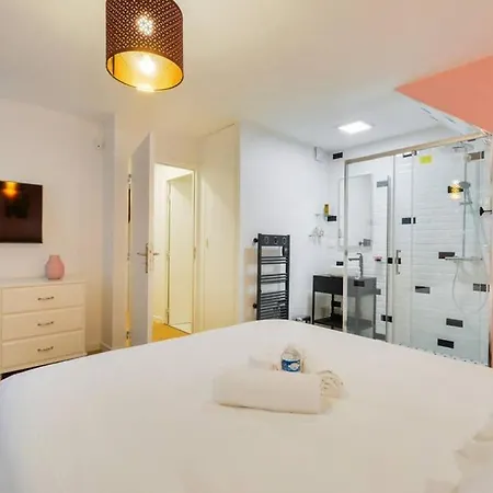 Appartamento Luxueux Duplex 6 - 8pers - Full Equipped - République Parigi