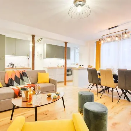 Luxueux Duplex 6 - 8pers - Full Equipped - République Appartamento *