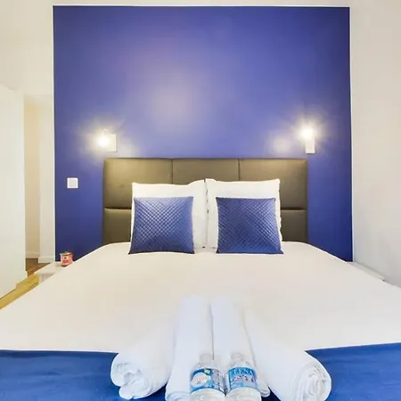 Luxueux Duplex 6 - 8pers - Full Equipped - République Appartamento *